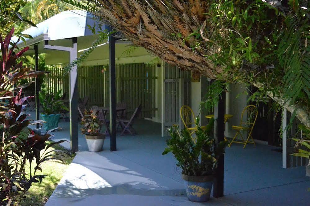 Bramston Beach Motel Exteriér fotografie